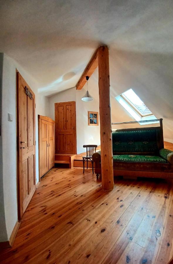 Artist Apartment Banska Bystrica Bagian luar foto
